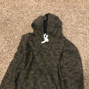 Forever 21 sweatshirt never wear